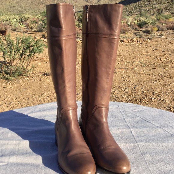 Alberto Fermani Taupe Leather Boots 39.5 Italy - Picture 6 of 8